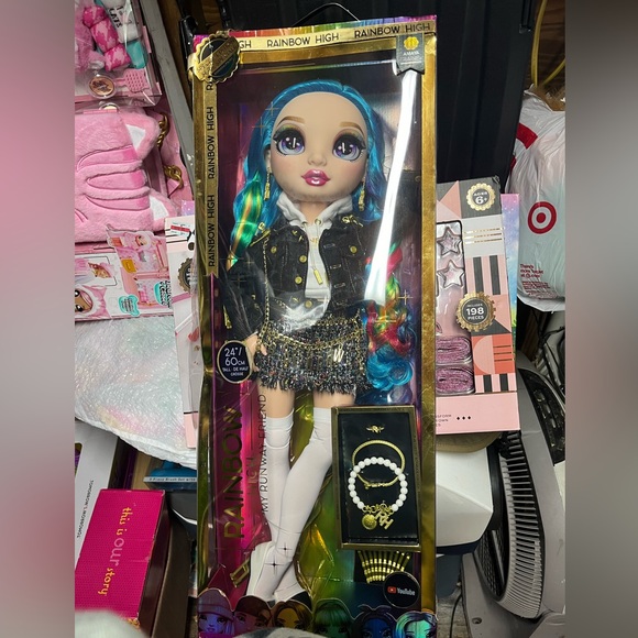 Girls large doll toy new in box - Picture 1 of 1